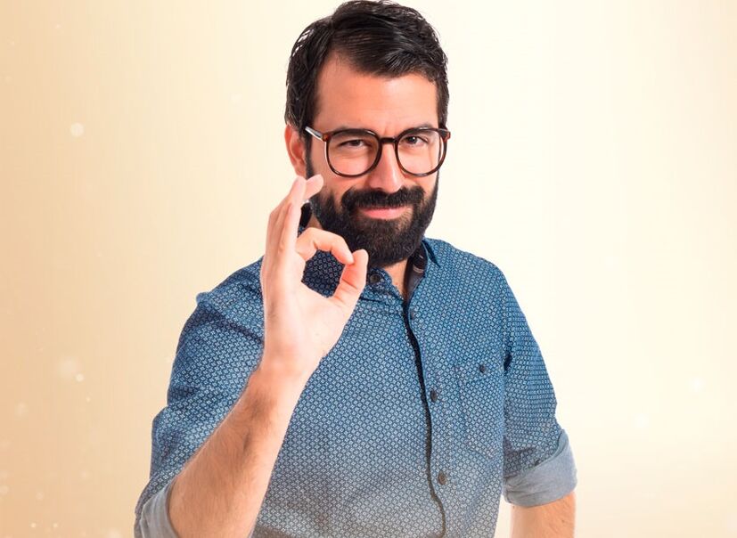 bărbatul este mulțumit de mărirea penisului cu sifon